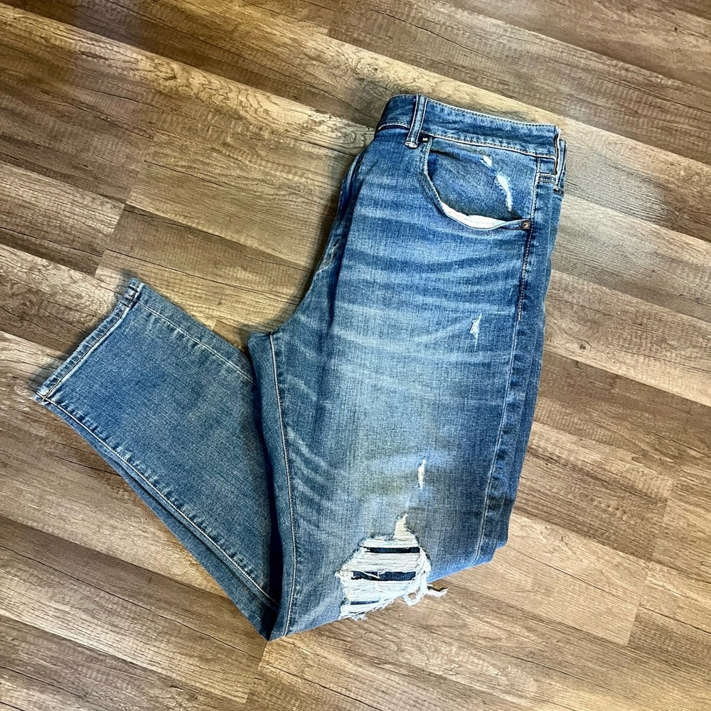 Mens Jeans- American eagle- NEXT Level Flex- medium wash-  size 38 X 32